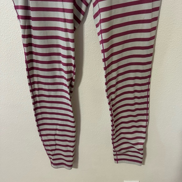 Patagonia Capilene 3 Midweight Bottoms Pink Gray Stripe Base Layer-Medium - Picture 4 of 6